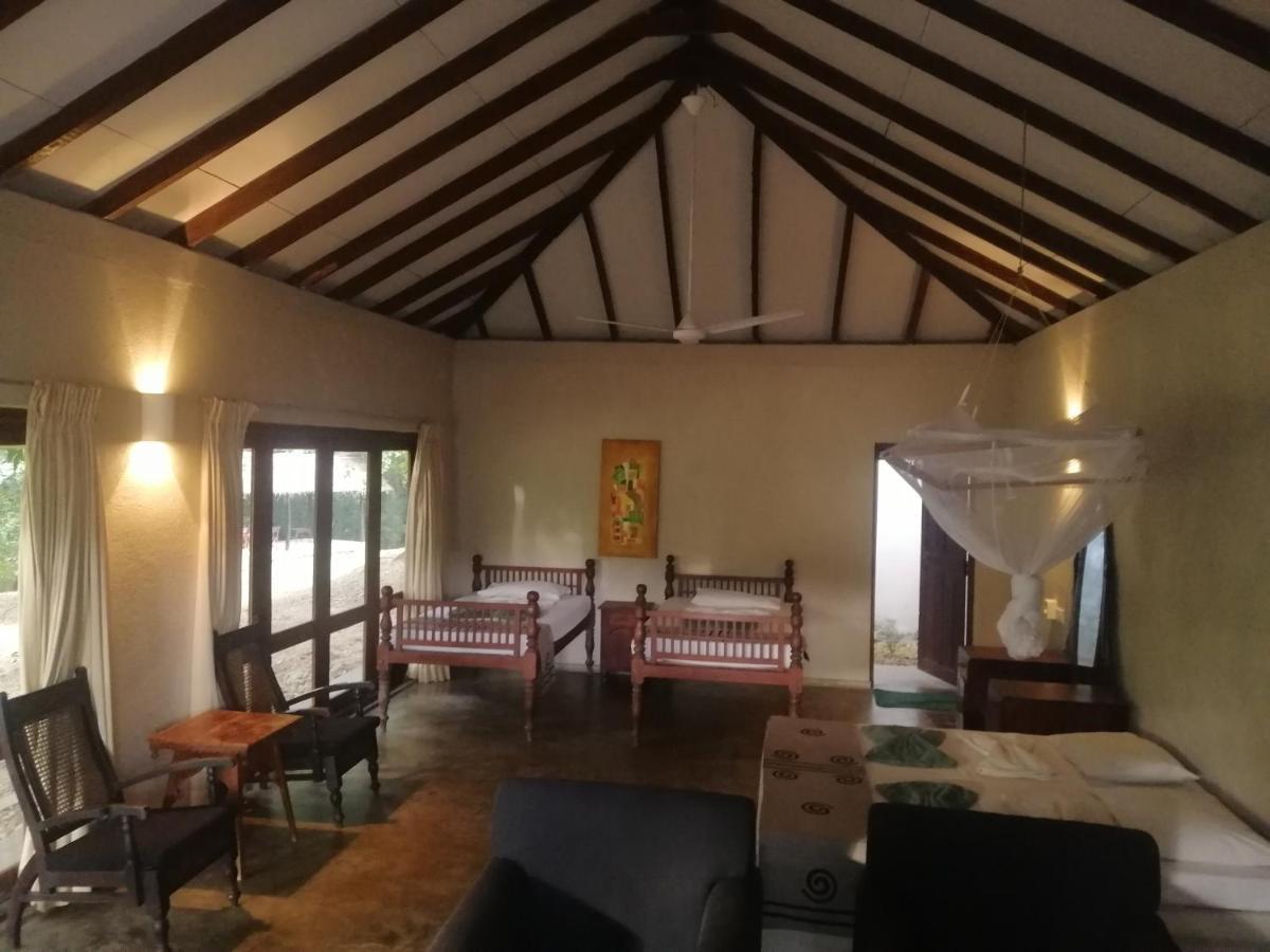 Wildescape, Yala Blocks 3 & 5 Villa Buttala Buitenkant foto